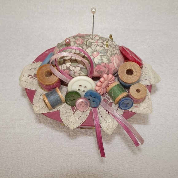 Vintage Sewing Box Pin Cushion Thread Button Organizer Storage 4 Inches Pink - Picture 3 of 10